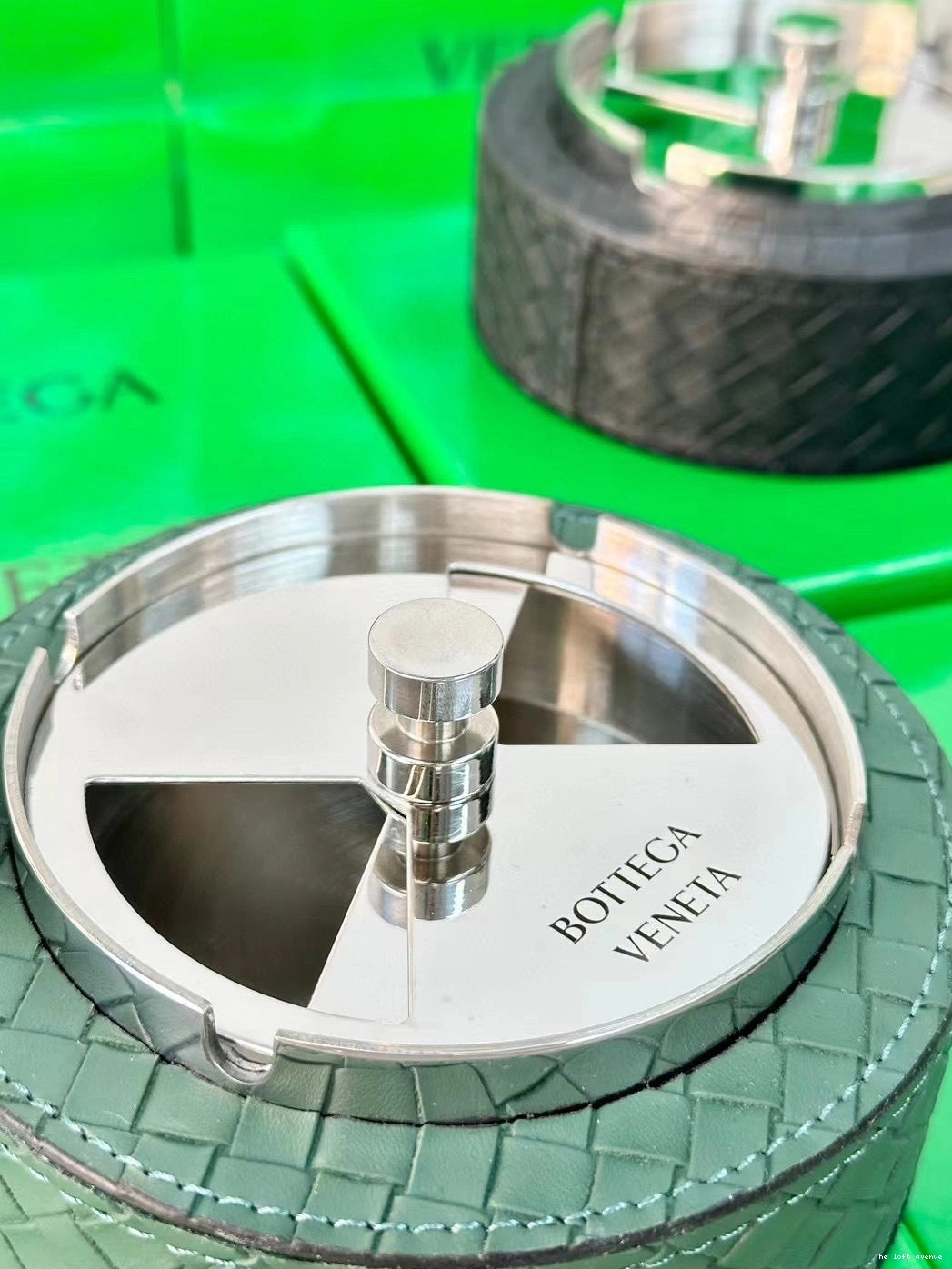 BOTTEGA ASHTRAY 0802